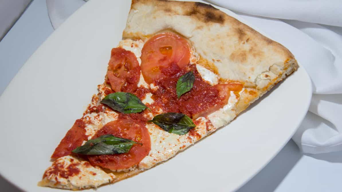 Find Margherita Pizza Near Me - Order Margherita Pizza - DoorDash