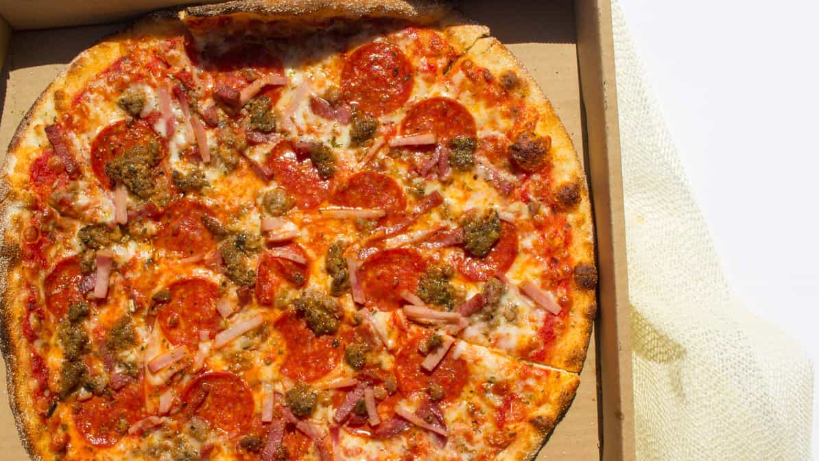 Find Shrimp Pizza Near Me - Order Shrimp Pizza - DoorDash