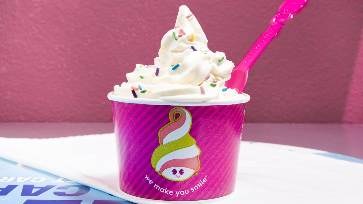 Menchie's Frozen Yogurt - Fill our new limited-edition Peppa Pig