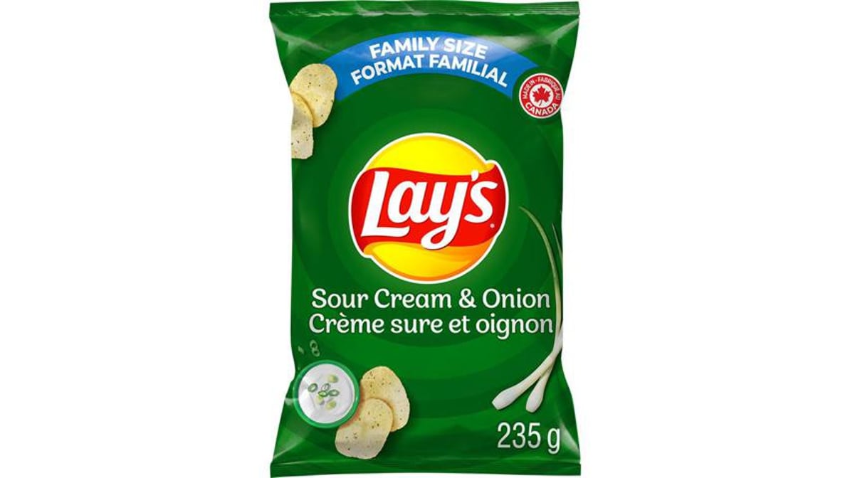 Lay's Potato Chips Sour Cream & Onion