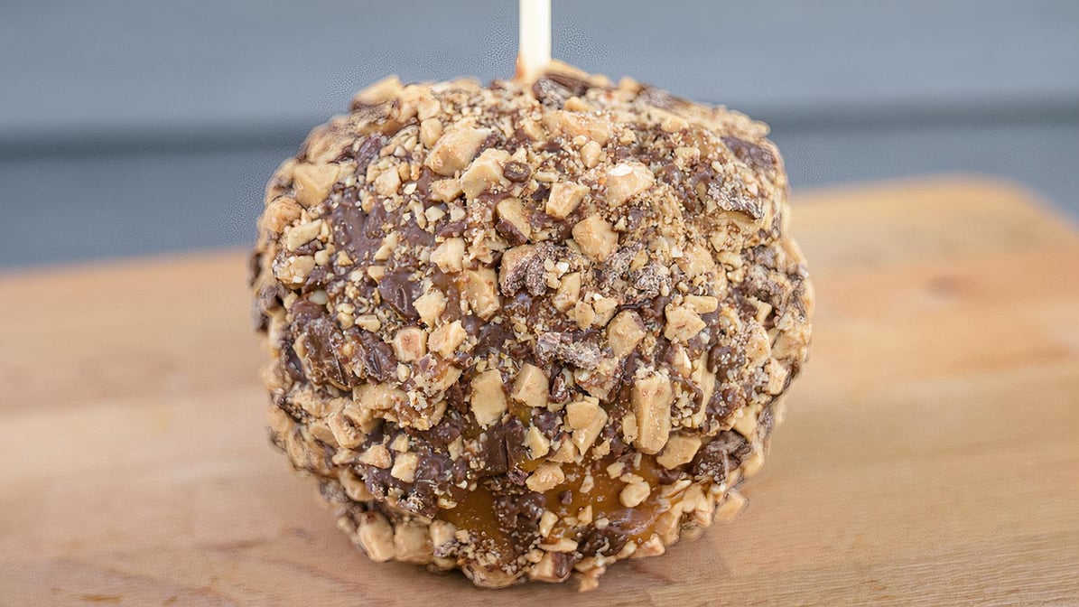 M&M's – Heather's Gourmet Caramel Apples