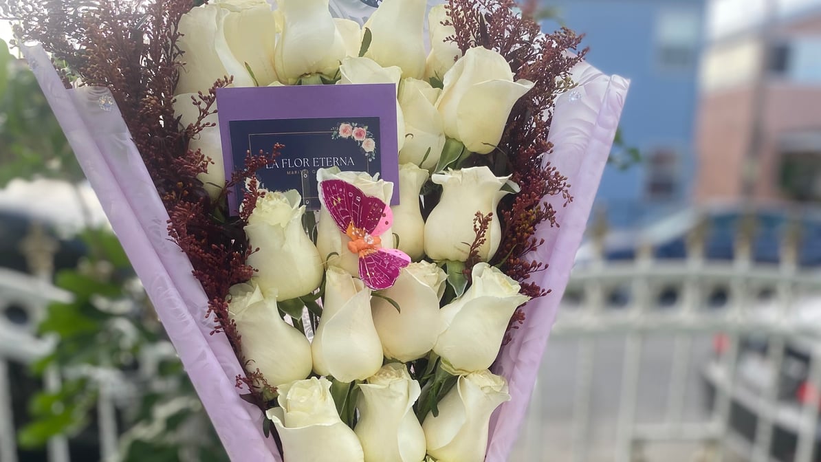 Bouquet con flores eternas – Floreate