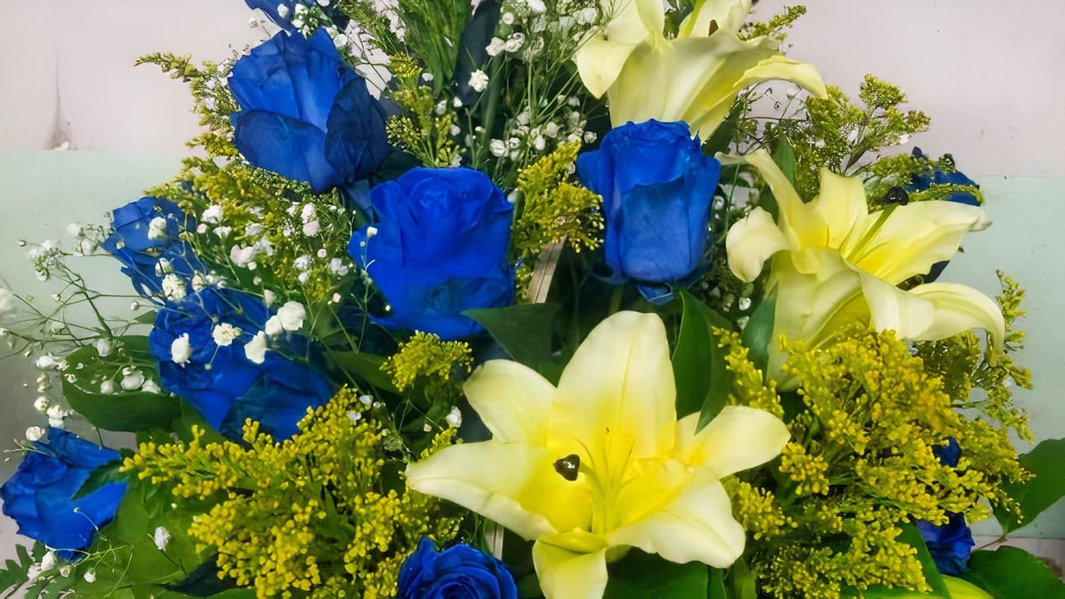 Flowers by Alana LLC (1038 North Avenue) Floral Delivery - DoorDash