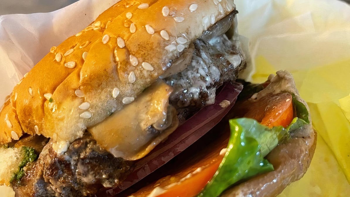 Cheeseburger & Hamburger Menu: Big Mouth Burgers®