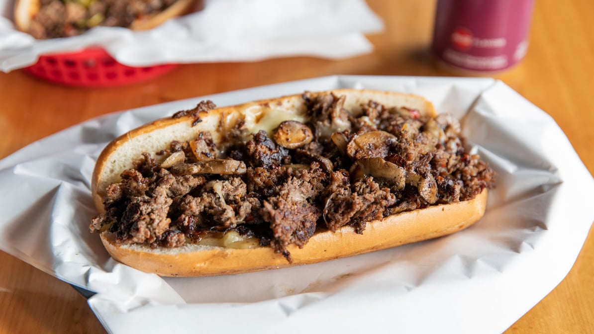 tres house of cheesesteaks