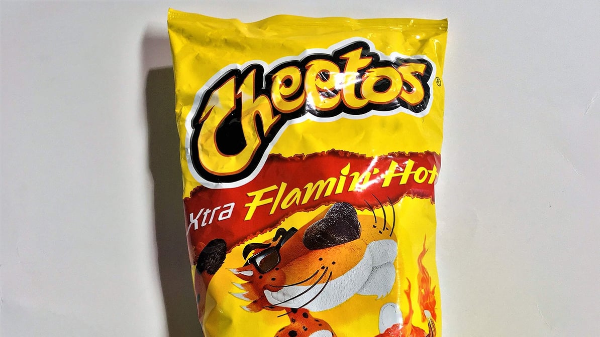 Cheetos xtra Flamin' Hot - 5 large bags 145g each