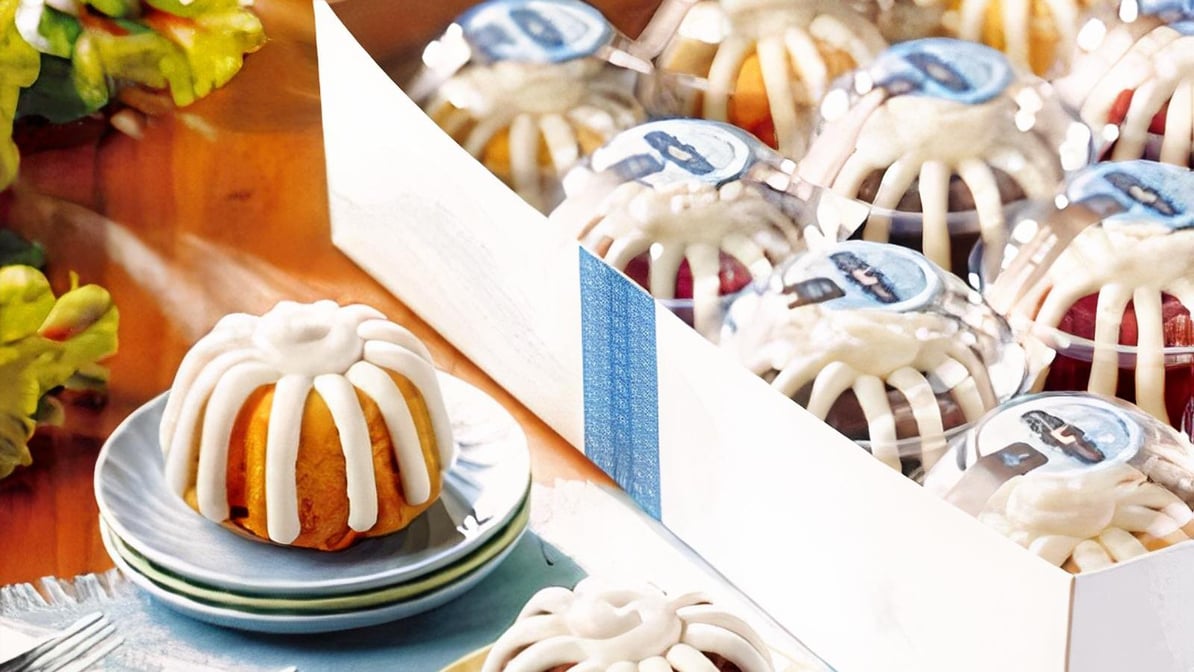 Individual Bundtlet - Carrot - Nothing Bundt Cakes