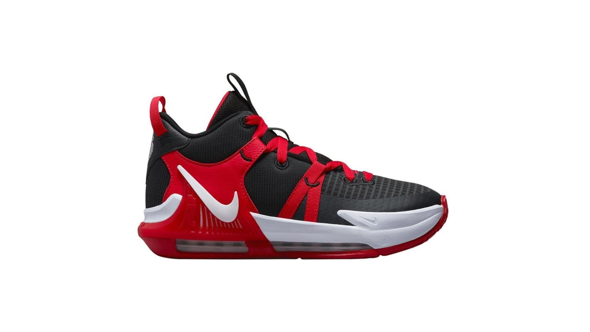 Orders nike youth lebr s shoes