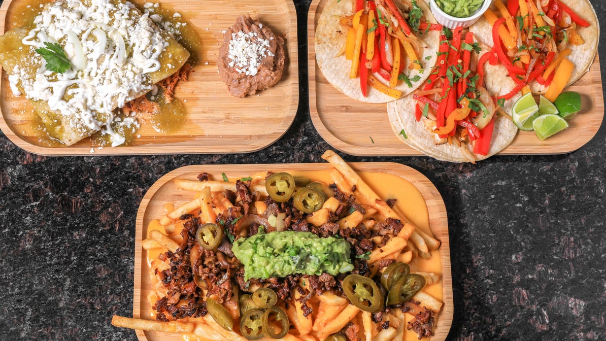  MISS TACOS BIRRIERIA / #CanadaDo / Best Mexican Restaurants in Quebec
