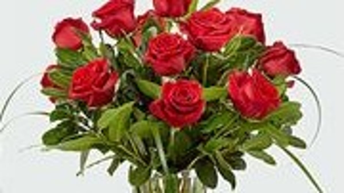 Large Clear Glass Bouquet Vase (3-12 roses) - The Forever Rose