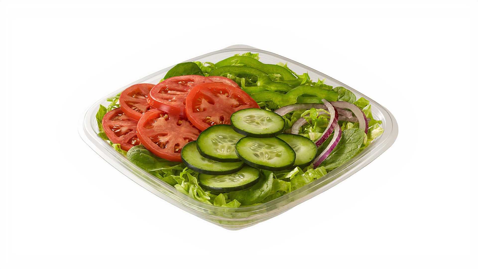 Order Custom Salad food online from Mama Deluca's Pizza store, Shelby Charter Twp on bringmethat.com