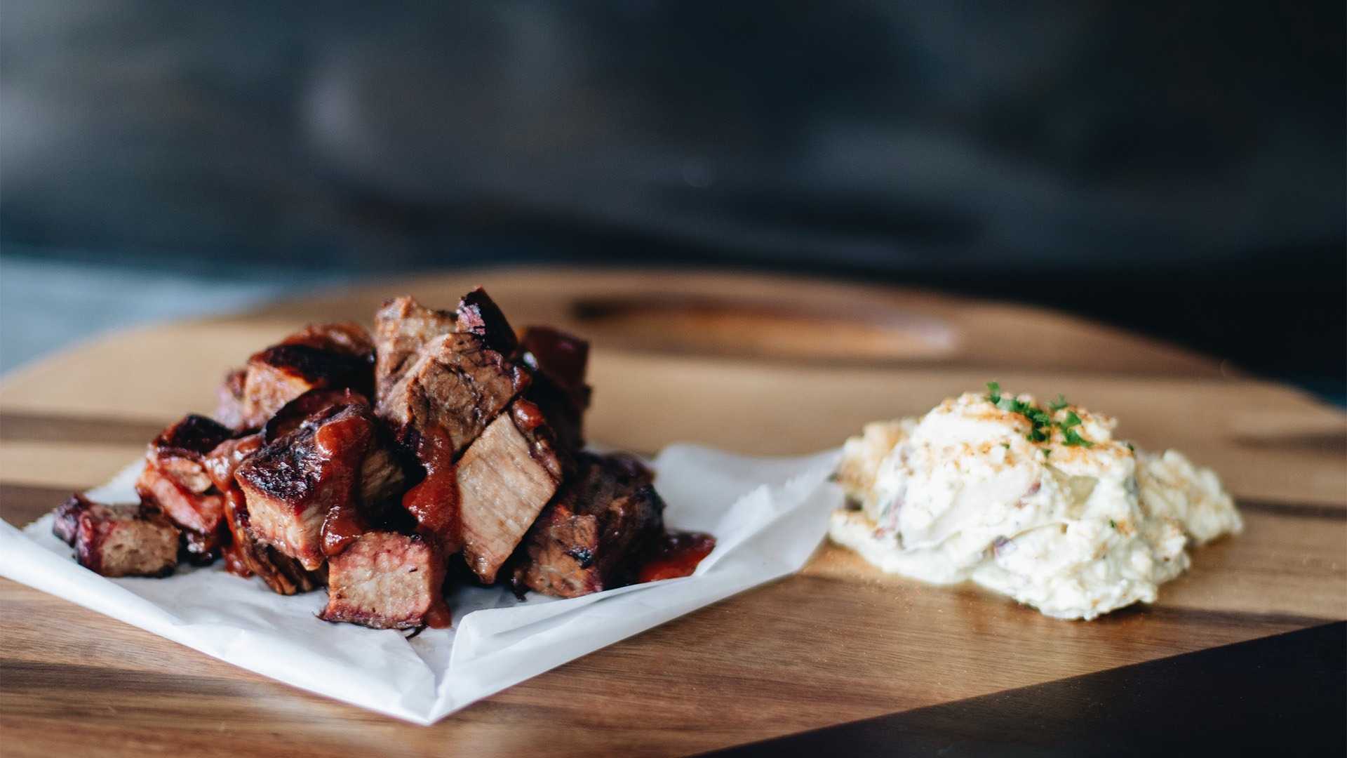 Order BURNT ENDS DINNER food online from Jack Stack Barbecue - Martin City store, Kansas City on bringmethat.com
