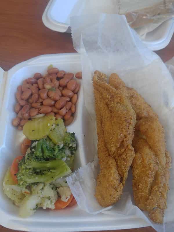 Cook's Hollywood Fish Market Delivery in Memphis
