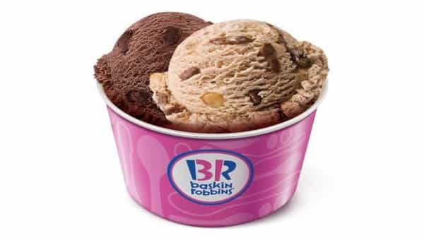 Single scoop in a tub . - Picture of Baskin Robbins Colindale, London -  Tripadvisor