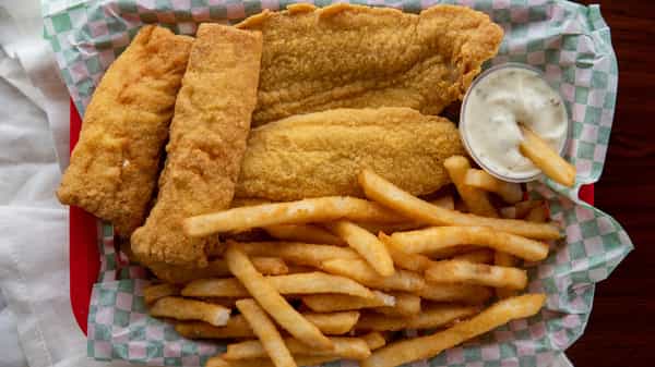 Order HOOKS FISH AND CHIPS - Brooklyn Park, MN Menu Delivery [Menu &  Prices]