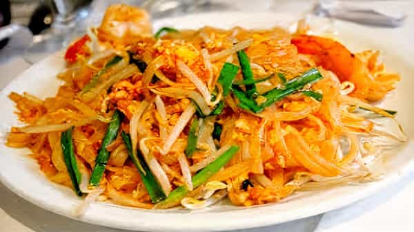 Order GREEN BASIL THAI RESTAURANT Philadelphia PA Menu Delivery