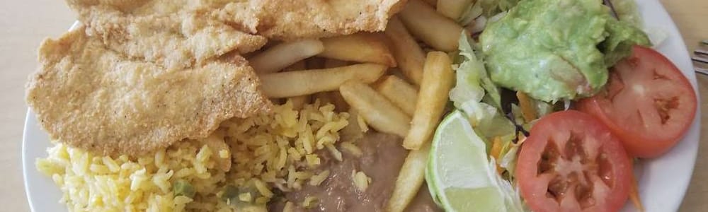 Los Arcos Seafood & Mexican Restaurant