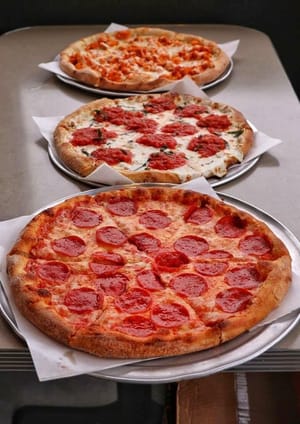 Order Papa Luigi's Pizza and Wings Restaurant Delivery【Menu & Prices】, Niagara Falls