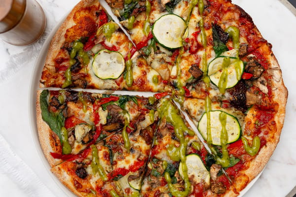 NORM's PIZZA / #CanadaDo / Best Pizza Restaurants in Shediac