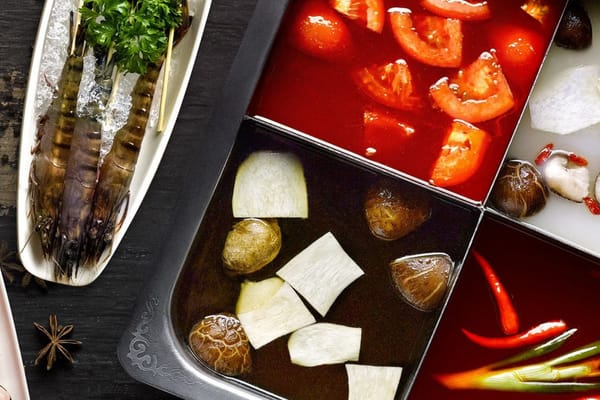 Famous Haidilao Instant Mini Hotpot Meal Kit- Beef, Sausage & Vegetable  flavors