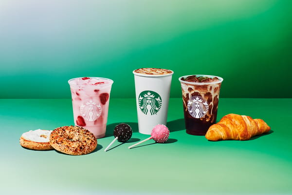 3 Drinks this Dietitian Orders at Starbucks in the Winter - Veg