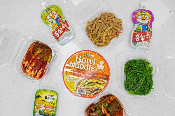 Nongshim, Udon Noodle Soup Bowl, 9.73 oz, 6-Count