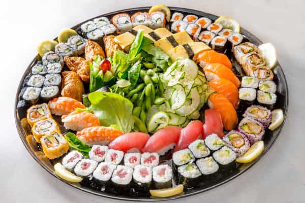Sakura Japanese Cuisine Delivery Takeout 2533 East 55th Street Cleveland Menu Prices Doordash