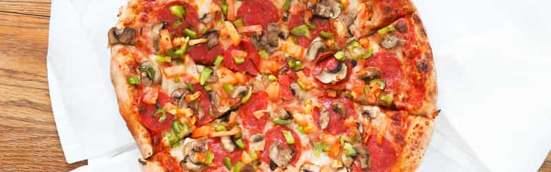 FREE TOPPING PIZZA
