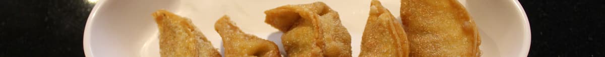 Deep-fried Gyoza (7) / 군만두