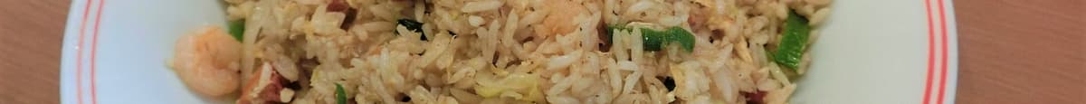 E16. Yang Chow Fried Rice