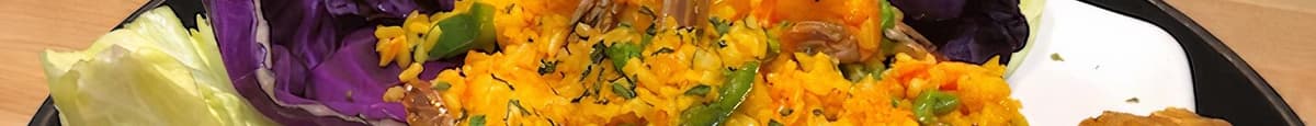 Arroz con camarones y tostones / Rice with Shrimps and Fried Plantains + Coca Cola GRATIS