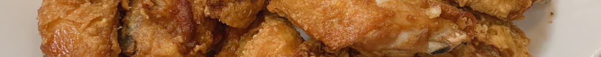 19. 4 Fried Chicken Wings