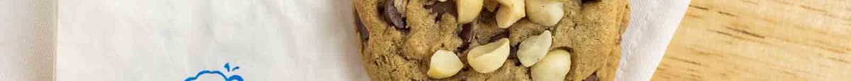 Semi-Sweet w/ Macadamia Nuts