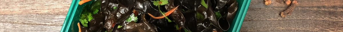 55. Champignons noirs avec .coriandre / Cilantro &black Mushroom 吉蒂木