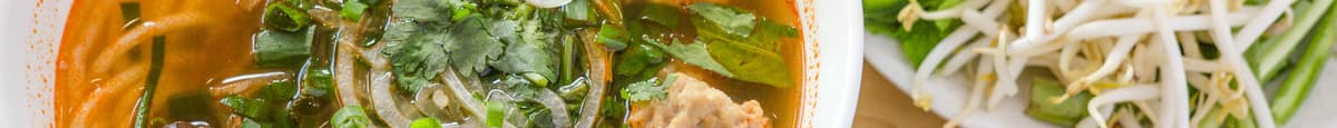 H2. Spicy Hue Style Soup / Bún Bò Hu