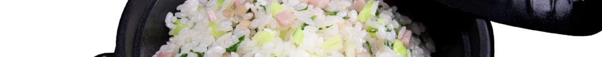 L01. 咸肉炒飯 / Salt Cured Pork with Green Vegetable Fried Rice