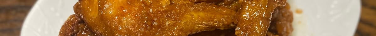 Honey Garlic Chicken Wings (8) 蜜糖炸鸡翅
