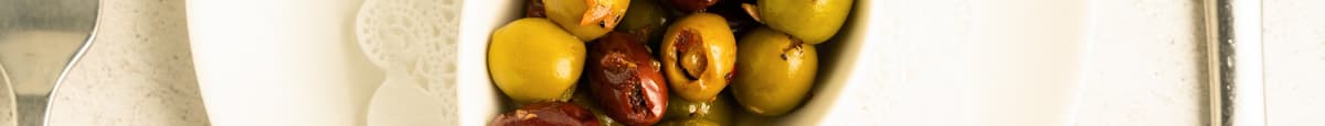 Warm Sicilian Olives Lemon