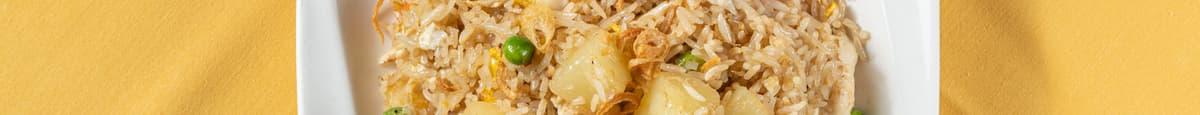 L6. Khao Pahd Supparot (Pineapple Coconut Fried Rice)
