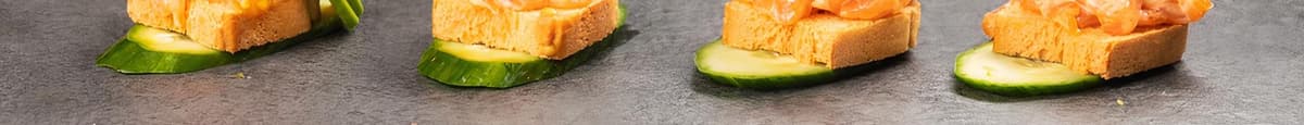 264. salmon avocado toast (4pcs)