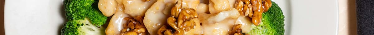 Crispy Jumbo Shrimp with Honey Glazed Walnut