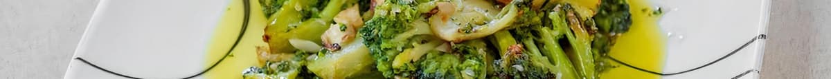 Broccoli Sautéed with Fresh Garlic & Oil
