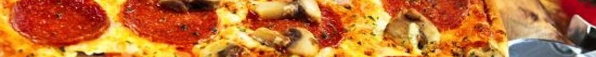Salame Piccante Tomato Sauce, Mozzarella, Pepperoni