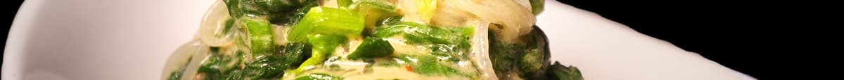 Vermicelli with Spinach in Peanut Sauce / 粉絲波菜
