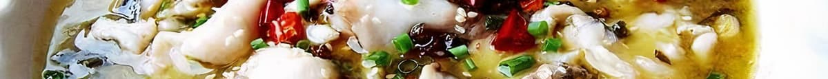 6. 青花椒酸菜鱼 / Pickled Fish with Soup