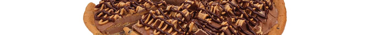 Peanut Butter 'n Chocolate REESE'S® Peanut Butter Cup Polar Pizza® Ice Cream Treat