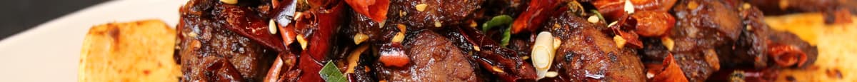 风味干椒小牛肉 / Stir-Fried Beef with Chilli