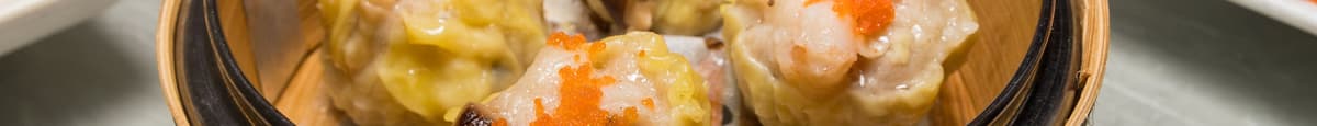 Steamed Shiu-Mai with Tobiko Pork Shrimp & Mushroom 飛魚子燒賣皇