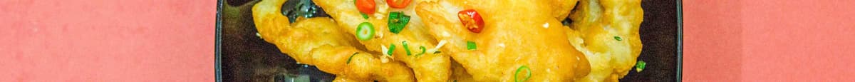 38. Deep Fried Fish Fillet with Salt and Pepper / 椒盐斑⽚