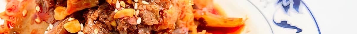 Sliced Beef & Ox Tongue in Chili Sauce 夫妻肺片